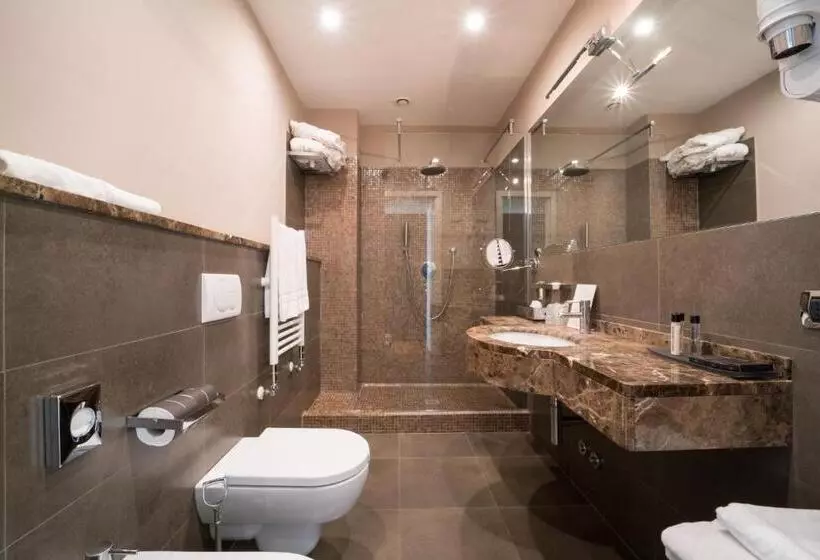 اتاق لوکس با چشم‌انداز دریا, Terrazza Marconi Hotel&spamarine