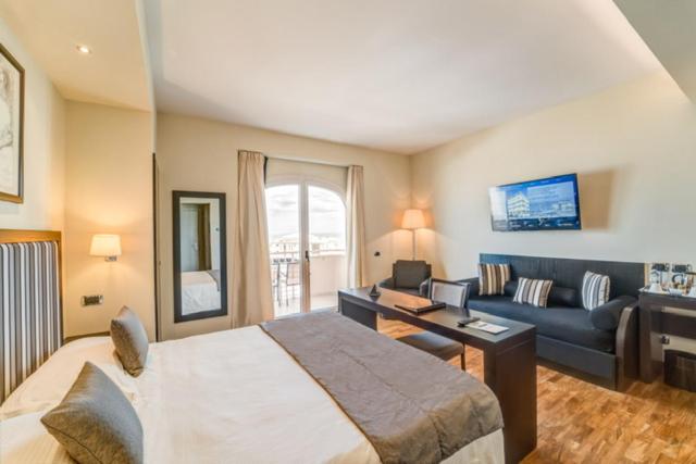 غرفة ديلوكس مطلّة علي البحر, Terrazza Marconi Hotel&spamarine