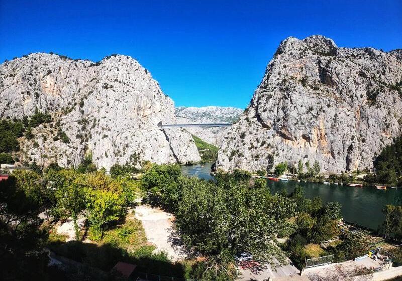 סוויטה עם נוף לנהר, Villa Dvor