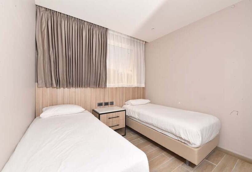 סוויטה משפחתית, Royal Garden By Isrotel Collection