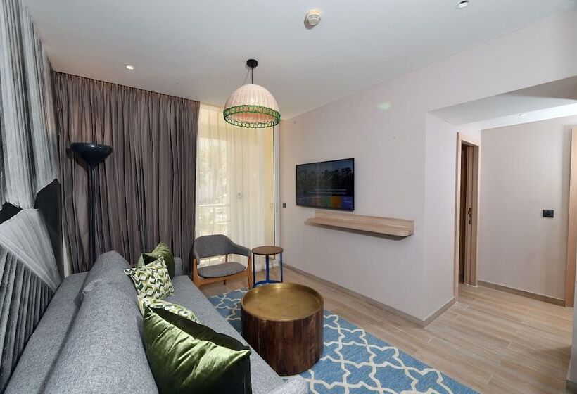 סוויטה משפחתית, Royal Garden By Isrotel Collection