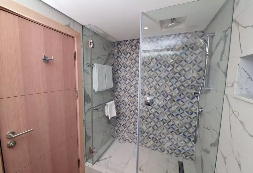 Sviitti, Royal Garden By Isrotel Collection