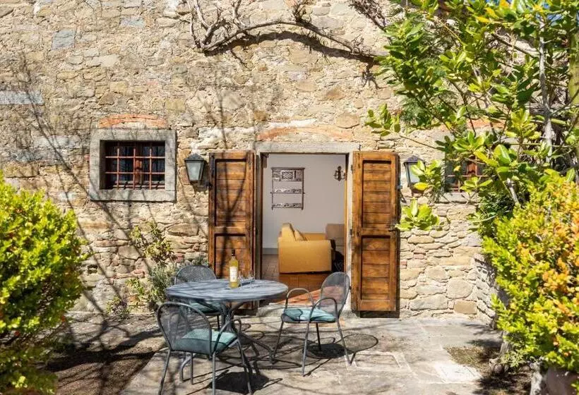 Huoneisto 1 Makuuhuone, Villa Borgo San Pietro