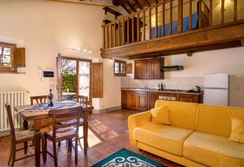 Huoneisto 1 Makuuhuone, Villa Borgo San Pietro
