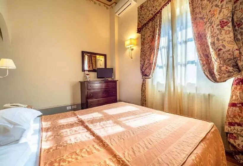 Economy-huone, Villa Borgo San Pietro
