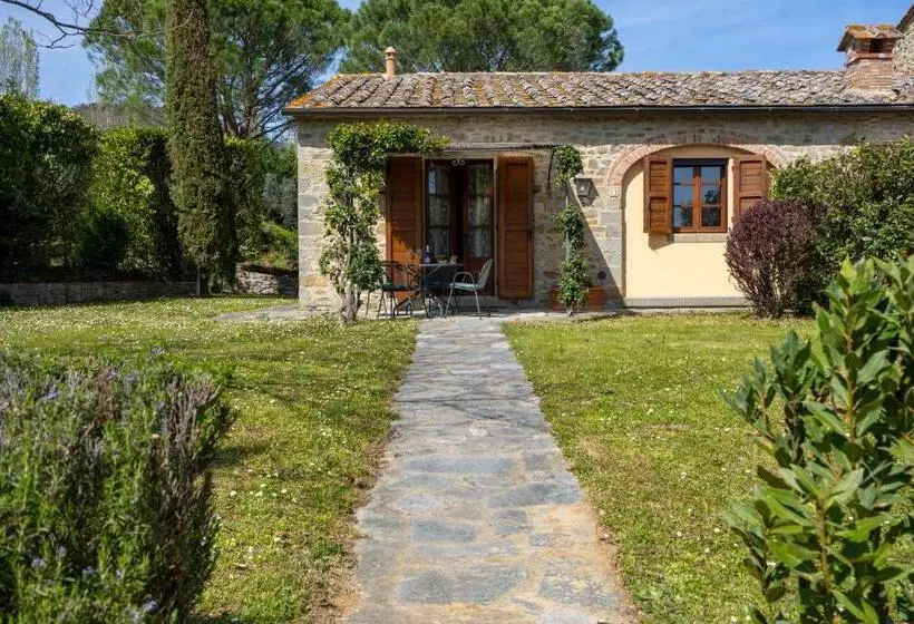 Huoneisto 1 Makuuhuone Pohjakerros, Villa Borgo San Pietro