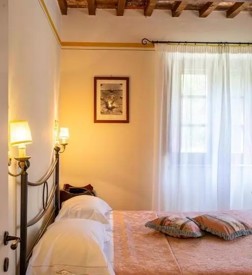 Huoneisto 1 Makuuhuone Pohjakerros, Villa Borgo San Pietro