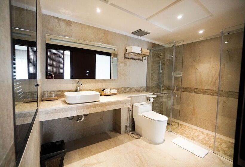 Quarto Deluxe Vista Jardim, Baan Laimai Beach Resort & Spa  Sha Extra Plus