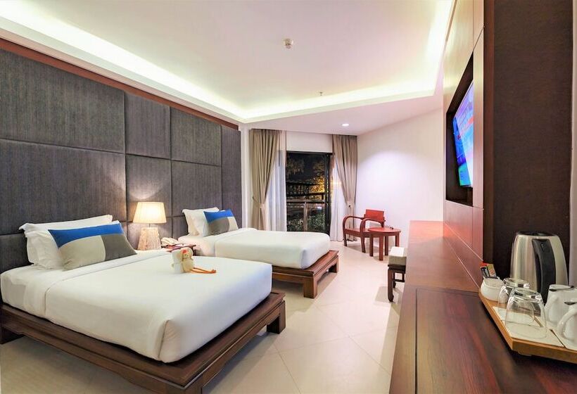 Quarto Deluxe Vista Jardim, Baan Laimai Beach Resort & Spa  Sha Extra Plus