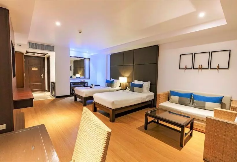 اتاق لوکس با چشمانداز استخر, Baan Laimai Beach Resort & Spa Sha Extra Plus