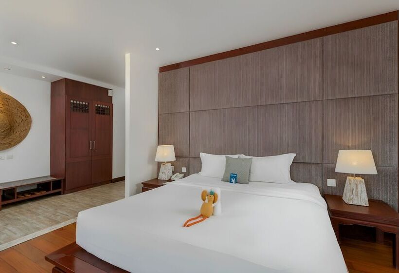 Quarto Deluxe, Baan Laimai Beach Resort & Spa  Sha Extra Plus