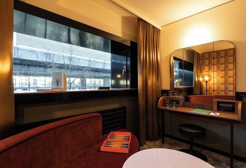 سوییت جونیور, The Home Hotel Zürich A Member Of Design Hotels