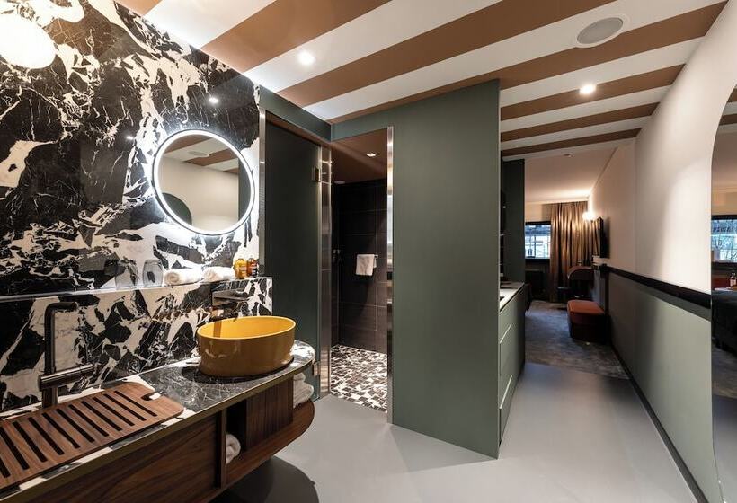سوییت جونیور, The Home Hotel Zürich A Member Of Design Hotels