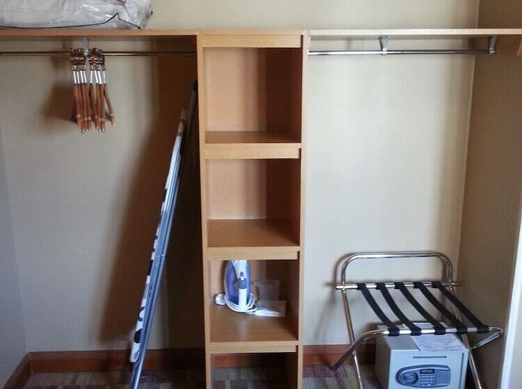 スタンダードルーム, Greyfriars Inn By Greene King Inns