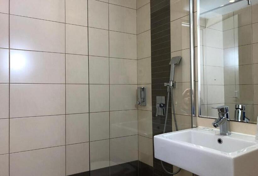 Семейный Номер, Halt Hotel   Choisissez L Hôtellerie Indépendante