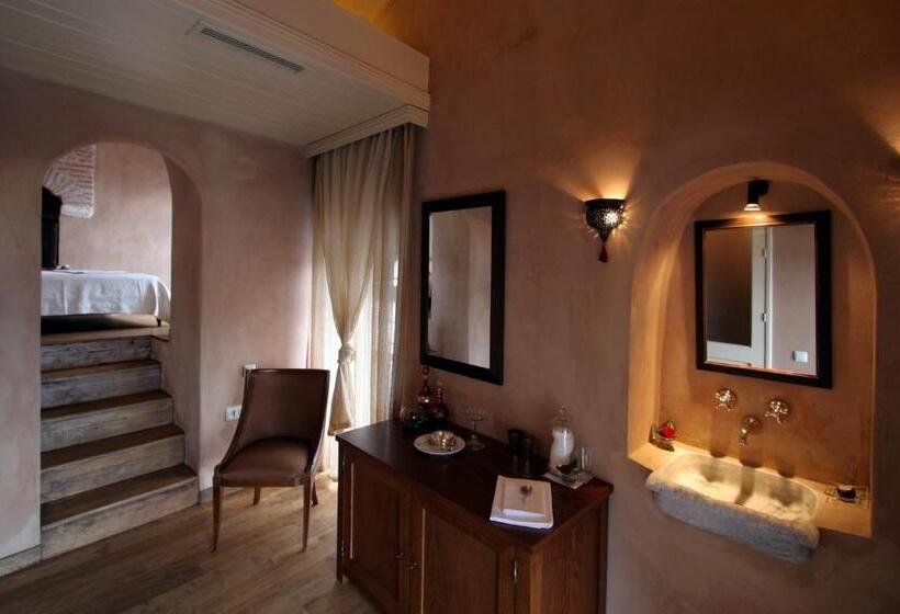 스탠다드 룸, Imaret