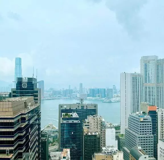 سوئیت با چشمانداز, Lan Kwai Fong Hotel Kau U Fong
