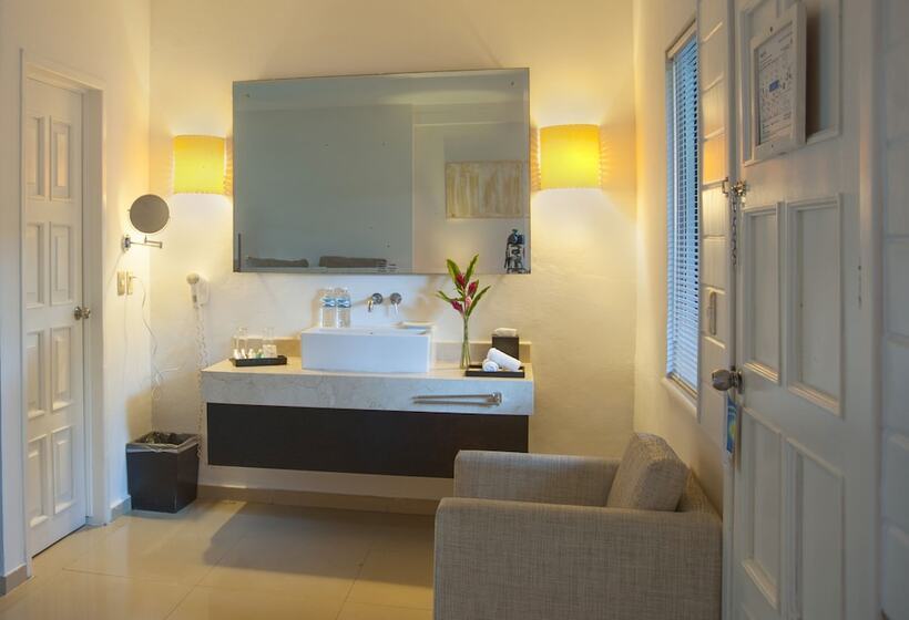 디럭스 룸 킹사이즈 침대, Magic Blue Spa Boutique Hotel Adults Only