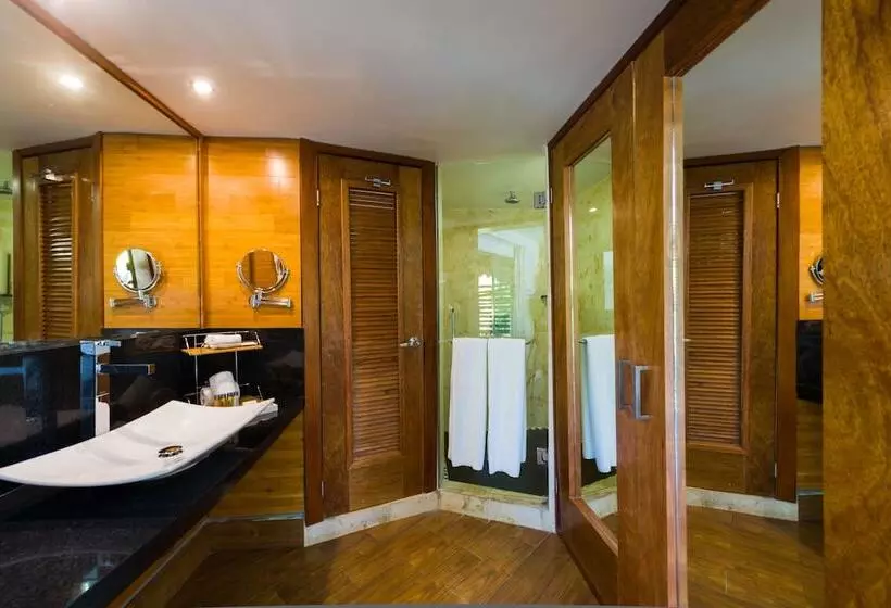 マスタースイートルーム, Magic Blue Spa Boutique Hotel Adults Only