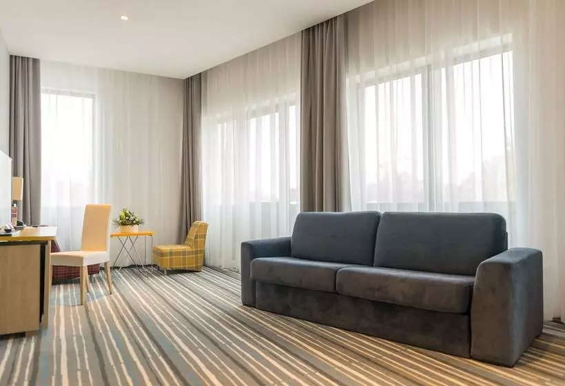 سوییت, Park Inn By Radisson Sarvar Resort & Spa   All Inclusive