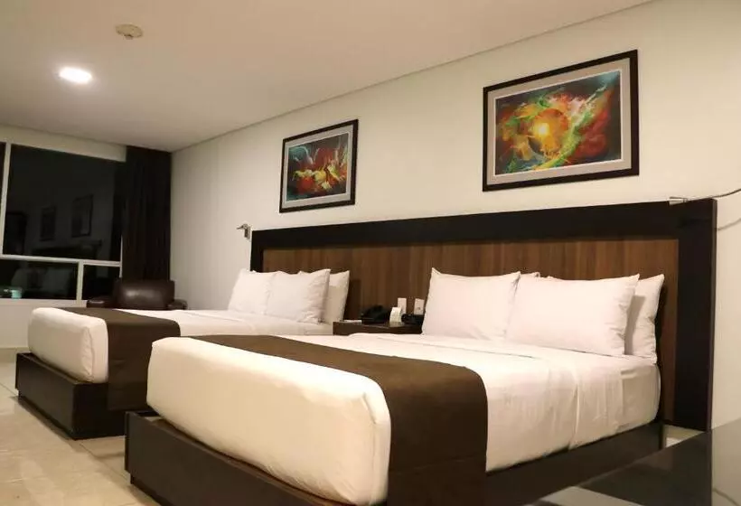 エクゼクティブスイート, Hotel & Suites PF