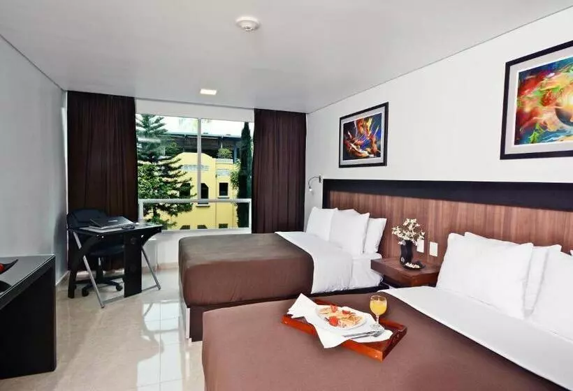 デラックスルーム, Hotel & Suites PF