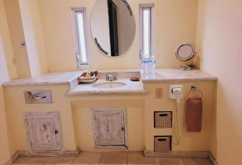 اتاق لوکس با تخت بزرگ, Quinta Las Alondras