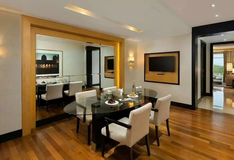 سوییت, Kempinski Hotel Mall Of The Emirates, Dubai
