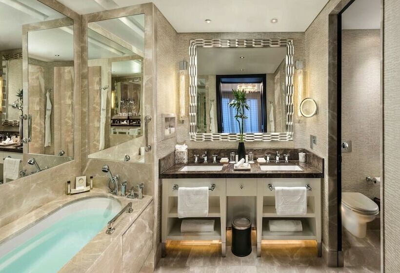 سوییت, Kempinski Hotel Mall Of The Emirates, Dubai