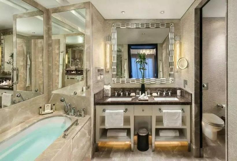 اتاق اجرایی, Kempinski Hotel Mall Of The Emirates, Dubai