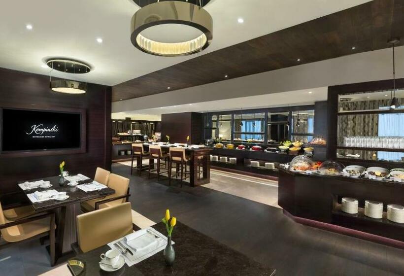 اتاق اجرایی, Kempinski Hotel Mall Of The Emirates, Dubai