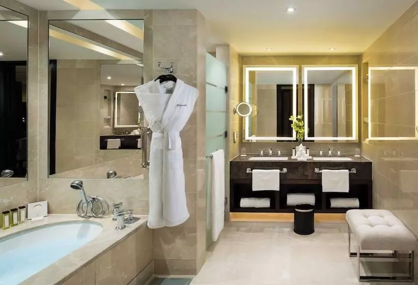 سوییت, Kempinski Hotel Mall Of The Emirates, Dubai