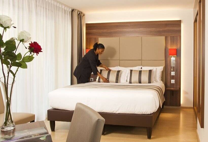 スタンダードスタジオ, Residhome Paris Massy