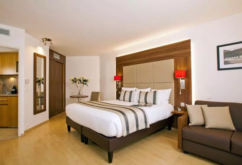 استودیوی استاندارد, Residhome Paris Massy
