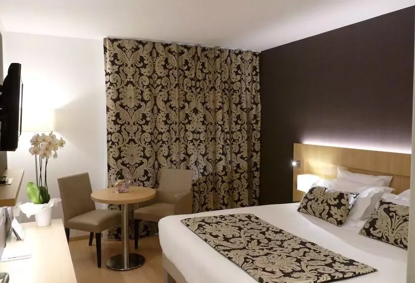 استودیو اجرایی, Residhome Paris Massy