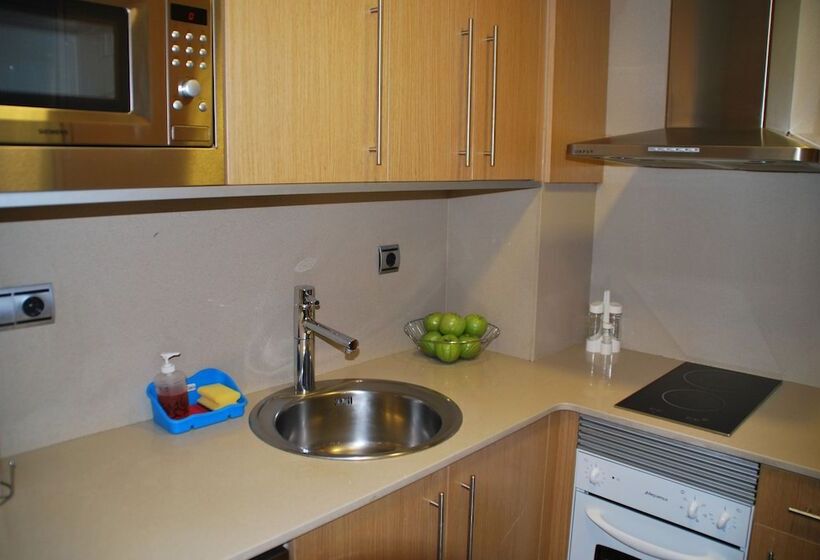 آپارتمان 2 خوابه, Apartaments Independencia