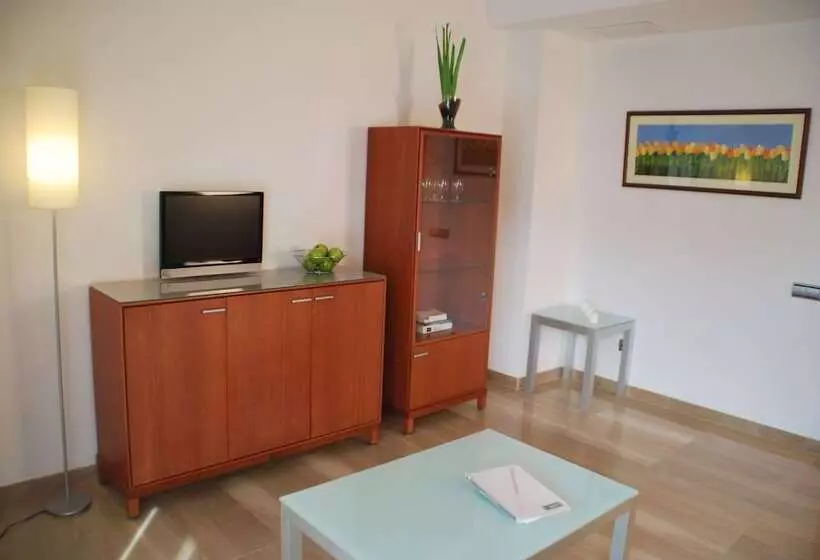 آپارتمان 1 خوابه, Apartaments Independencia