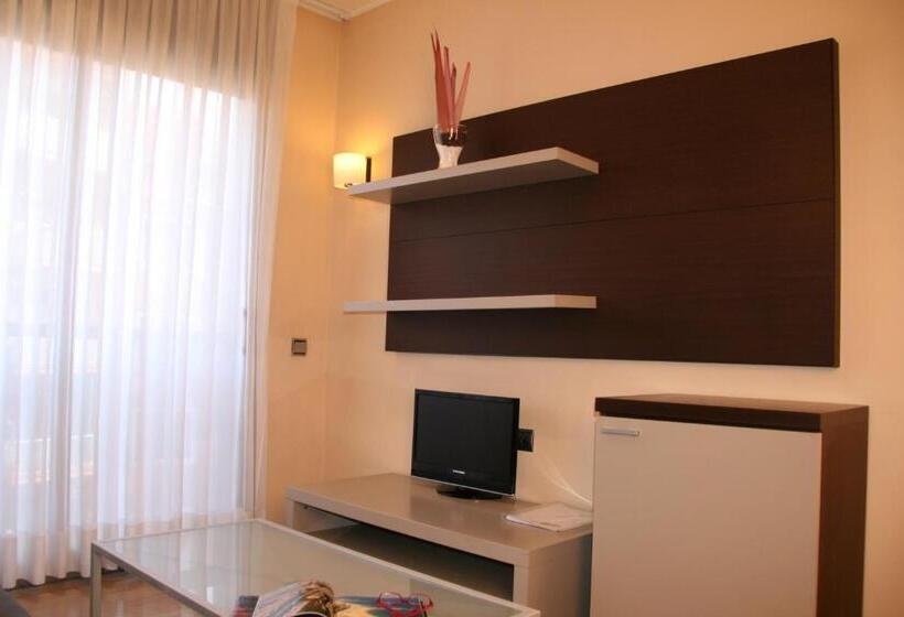 آپارتمان 1 خوابه, Apartaments Independencia