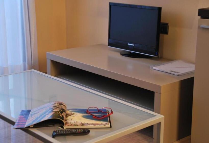 آپارتمان 2 خوابه, Apartaments Independencia