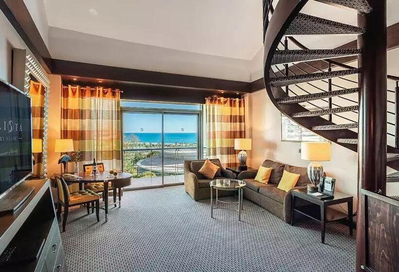 سوییت دوبلکس, Calista Luxury Resort