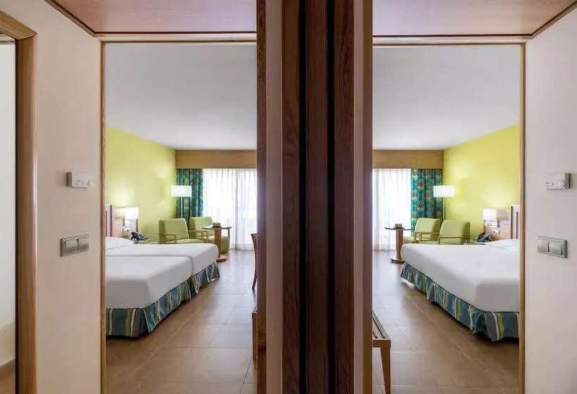 اتاق سوپریور خانوادگی, Elba Costa Ballena Beach & Thalasso Resort