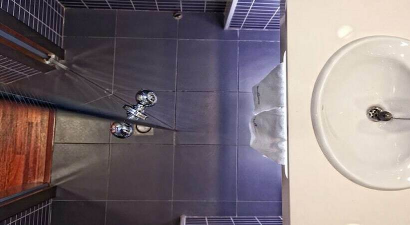 חדר סטנדרט לשלושה, Alexandre Frontair Congress