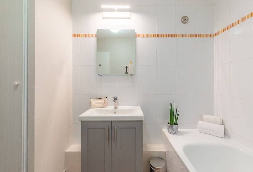 Апартаменты 1 Спальня, Appart City Classic Toulouse Colomiers