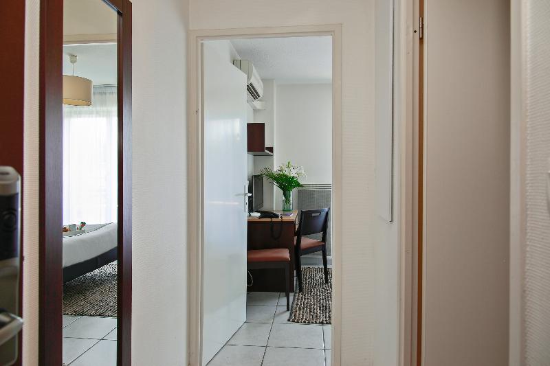 Апартаменты 1 Спальня, Appart City Classic Toulouse Colomiers