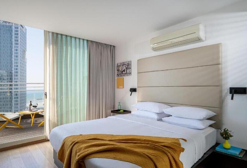 חדר סטנדרט נוף לים עם טרסה, By14 Tlv