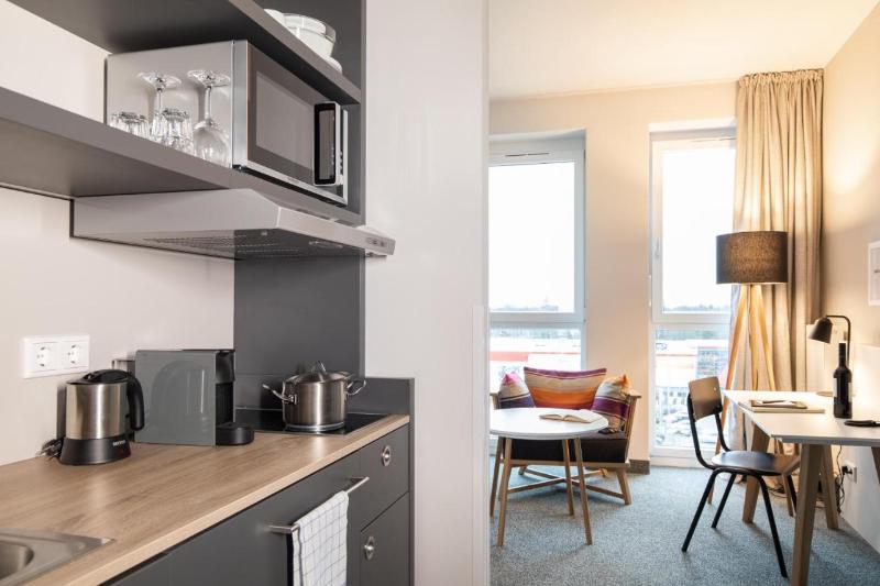 Люкс Кровать Кинг, Holiday Inn Express & Suites Austin Sw   Sunset Valley, And Ihg