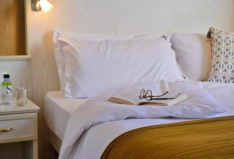 اتاق استاندارد با چشم‌انداز دریا, Hôtel Du Golfe