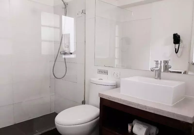 سوییت جونیور با چشم‌انداز دریا, Kn Hotel Arenas Del Mar Adults Only