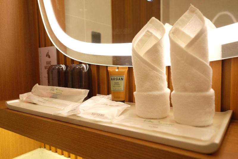 جناح جونيور مطلّ علي البحر, Kn Hotel Arenas Del Mar Adults Only