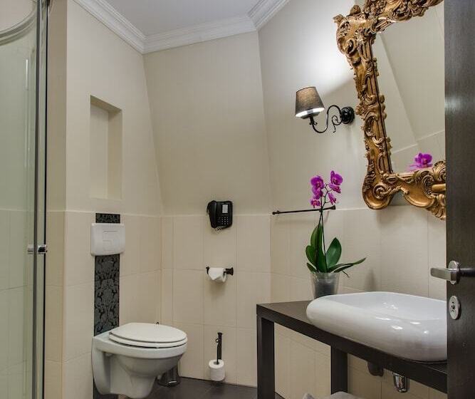 اتاق لوکس, Moxa Bucharest Boutique